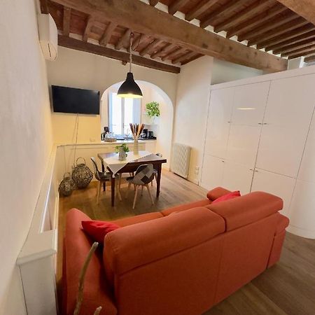 Appartamento Loreto ลุคคา ภายนอก รูปภาพ