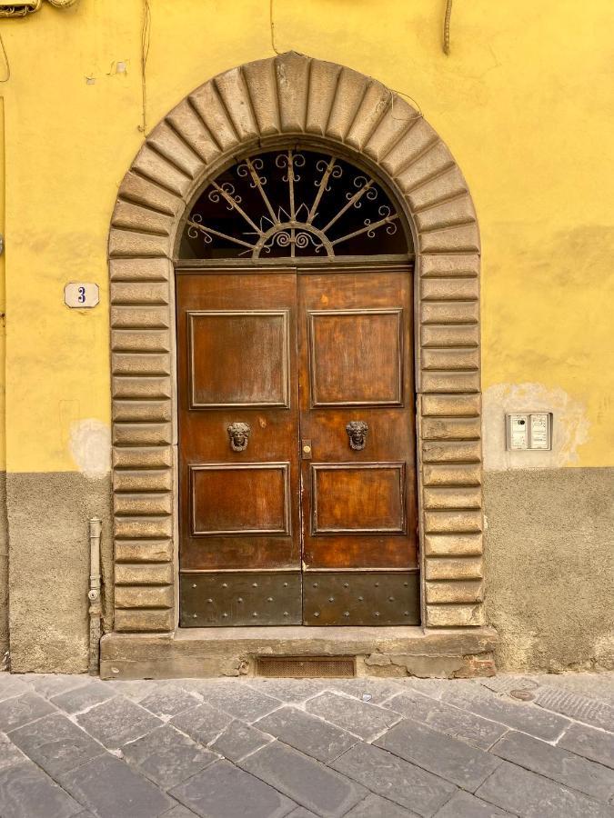 Appartamento Loreto ลุคคา ภายนอก รูปภาพ